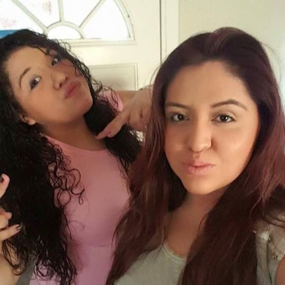 Meet your Posher, Elisa - Picture 1 of 1