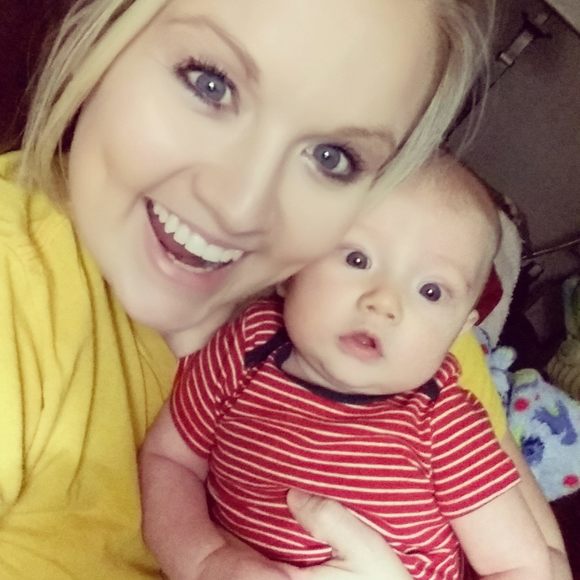 Meet your Posher, Ashley