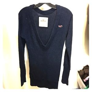 😍Hollister - Deep V-Neck Sweater😍SO SOFT!!❤️