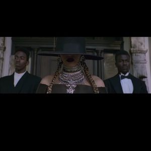 Meet your Posher, Zakiya