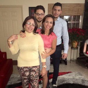 Meet your Posher, Odalis