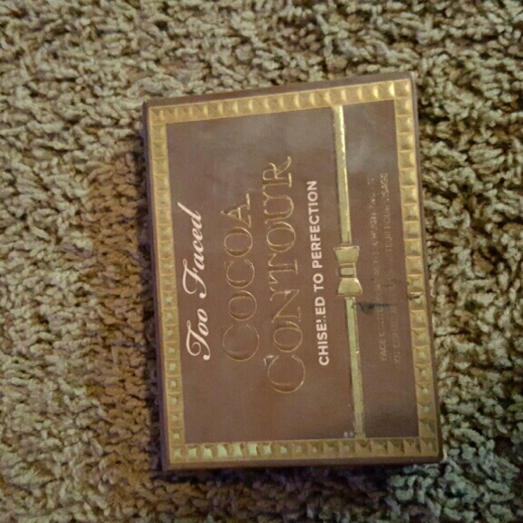 Too Faced Cocoa Contour Palette