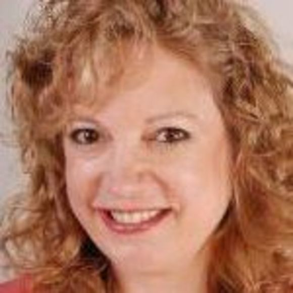 Meet your Posher, Debra - Picture 1 of 1