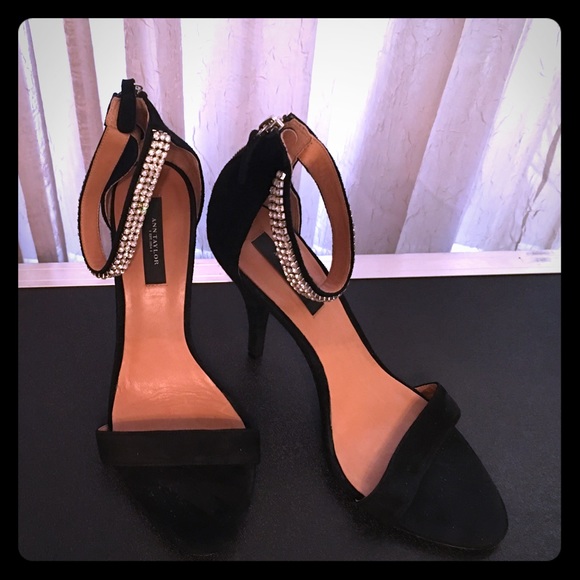 Ann Taylor black suede heels