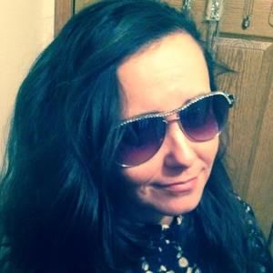 Meet your Posher, April