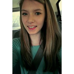 Meet your Posher, Ava