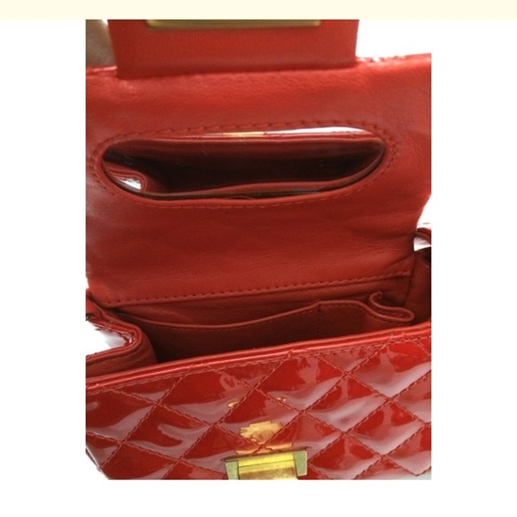 SOLD 🎀HP🎀AUTHENTIC CHANEL Vintage CLUTCH BAG 🎀 - Picture 3 of 4