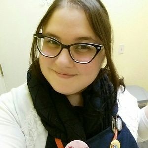 Meet your Posher, Camille