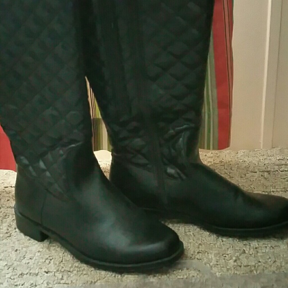 Aerosoles Tall Black Zipper Extend Calf Boots
