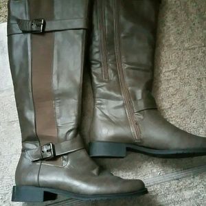 🎉Host Pick🎊 Aerosoles Taupe Extend Plus Boots