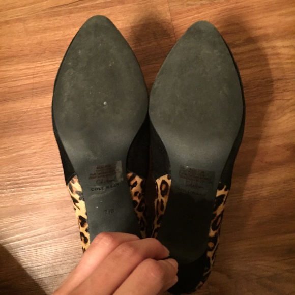 🚫SOLD IN BUNDLE!🚫 Cole Haan leopard shooties - Picture 2 of 4