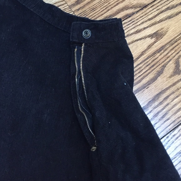 NEW TO CLOSET!! ❤️😜 - Picture 2 of 4