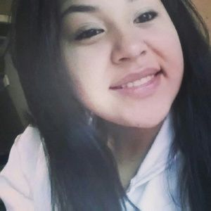 Meet your Posher, Malayna