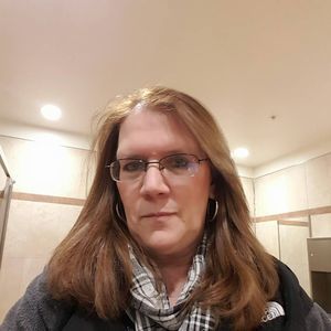 Meet your Posher, Joann