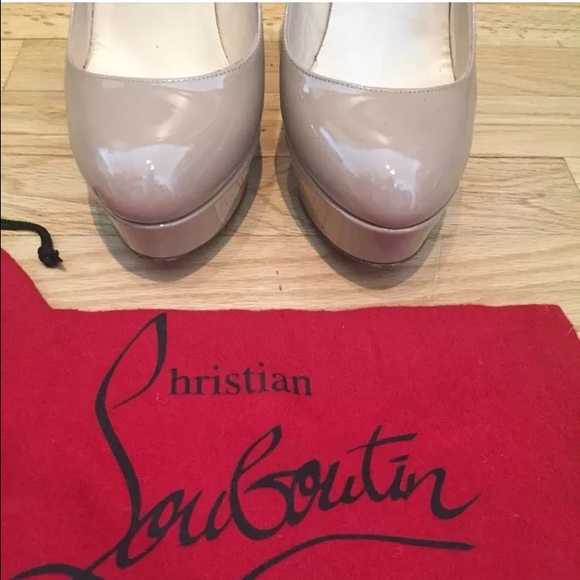 Bianca 140 nude. with dust bag/extra heel taps - Picture 2 of 4