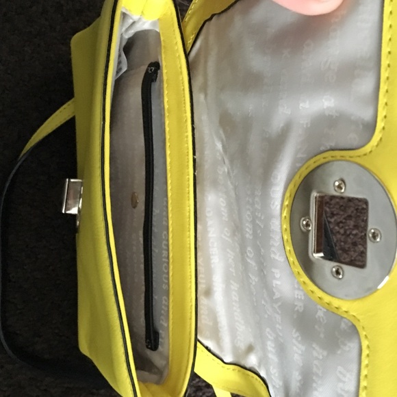Kate spade yellow crossbody bag - Picture 2 of 2