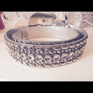 Buckle rhinestone belt