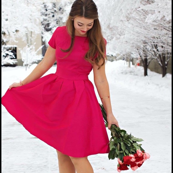 Shabby apple Dresses & Skirts - 🎉Pink Shabby Apple dress🎉