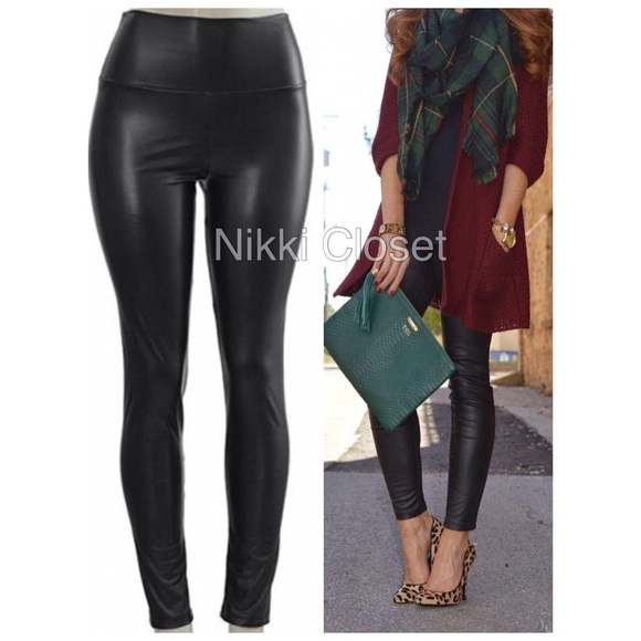 SOLD Black faux leather leggings high waist lined - Picture 3 of 3