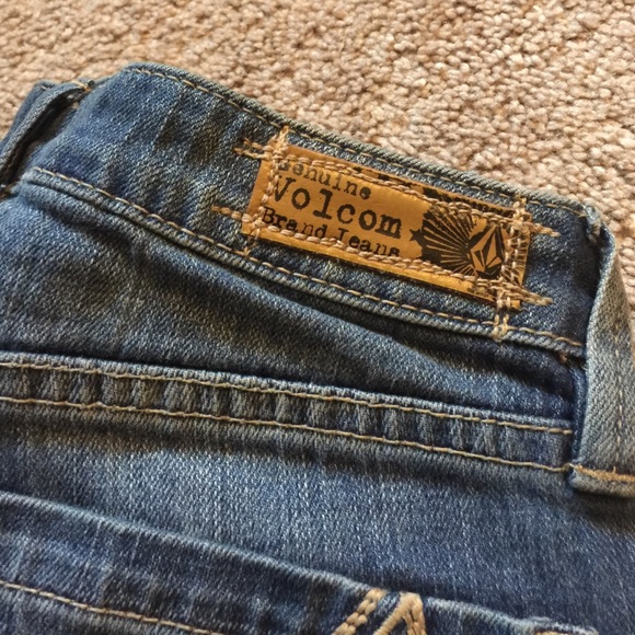 Volcom boot cut jeans - Picture 2 of 4