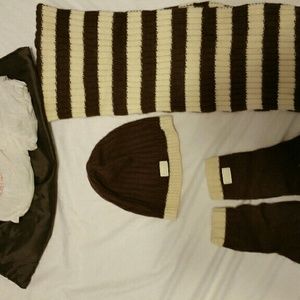 COACH BEANIE ,SCARF AND GLOVES