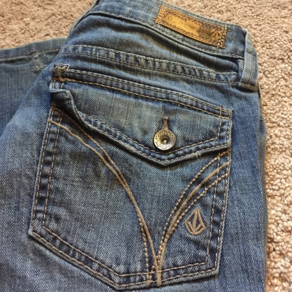 Volcom jeans - Picture 2 of 4