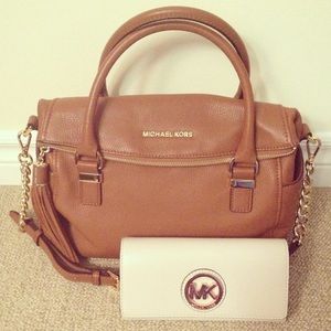 Michael khors purse and Wallet