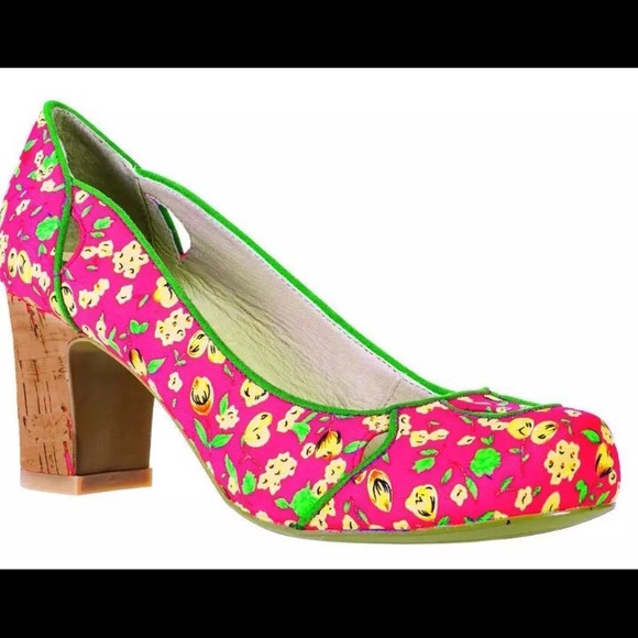 💥SOLD💥Ruby Shoo Floral Pink Pump