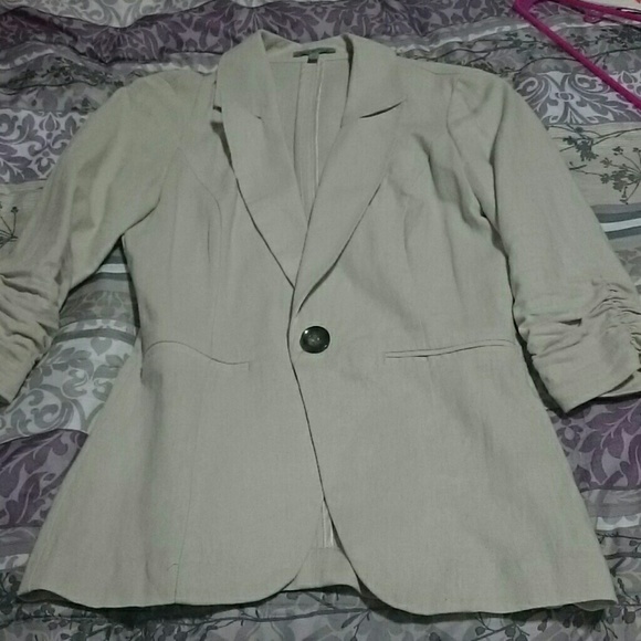 Charlotte Russe Cream Blazer