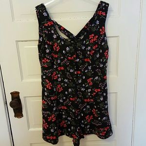 Floral short jumper