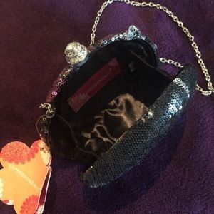 Expressions NYC Clutch nwt