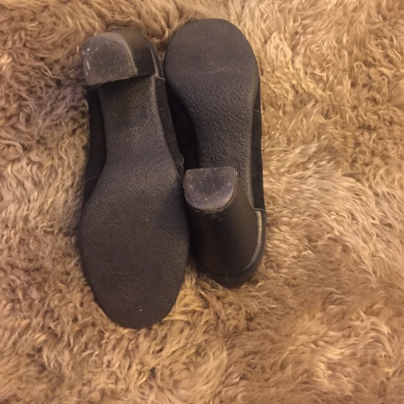 Lacoste - Picture 4 of 4