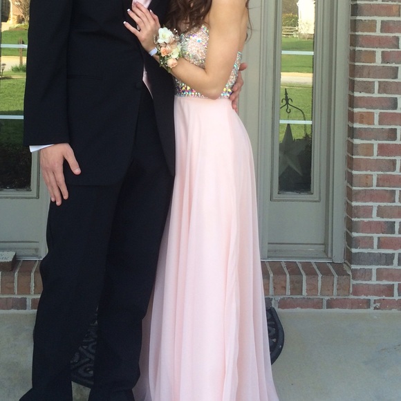 Prom Dress - Picture 3 of 4