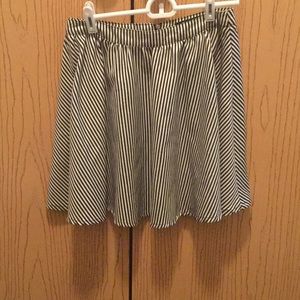 Forever 21 skirt
