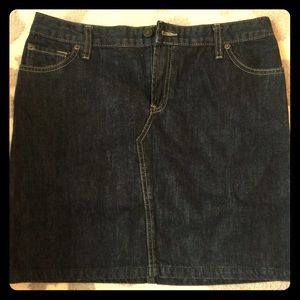 Closet Clear Out 🎉  Tommy Hilfiger denim skirt ✨