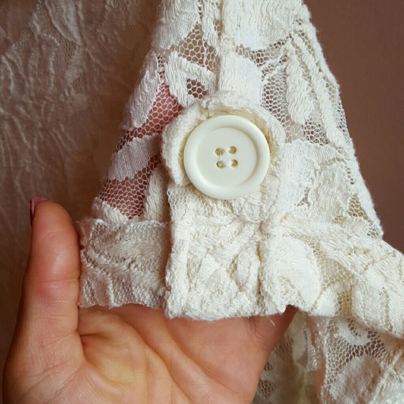 Cream lace pullover - Picture 4 of 4