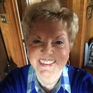 Meet your Posher, Naomi