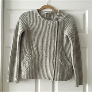 madewell sweater.