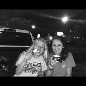 Meet your Posher, Laney