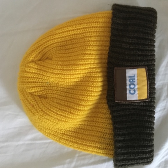 COAL BEANIE WOOL YELLOW/BROWN O/S