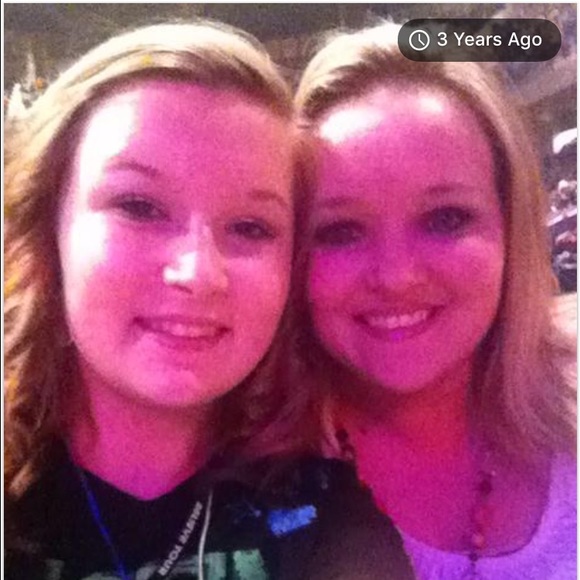 Meet your Posher, Angie