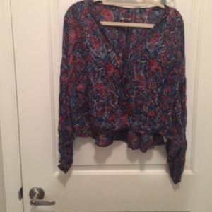 Bell bottom sleeve top