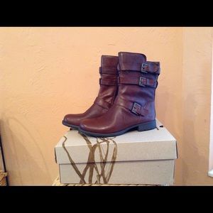 💕SALE BOC Buckley Dark Brn Leather Mid Shaft Boot