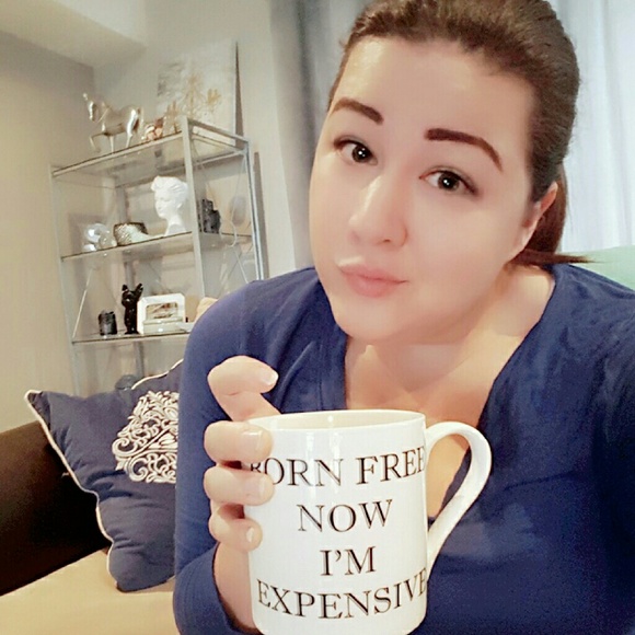 Meet your Posher, Sarah - Picture 3 of 3