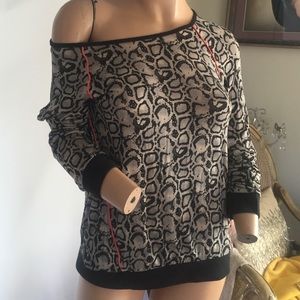 Daytrip animal print leopard large blouse buckle