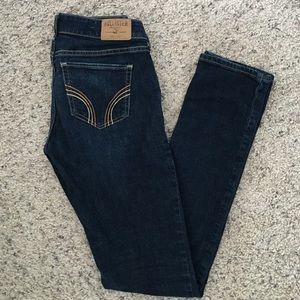 Hollister size 3 skinny jeans