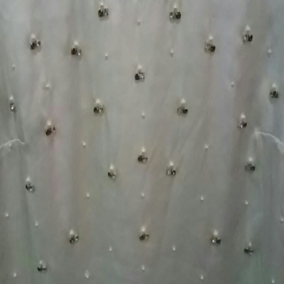 Shirt - Picture 3 of 4