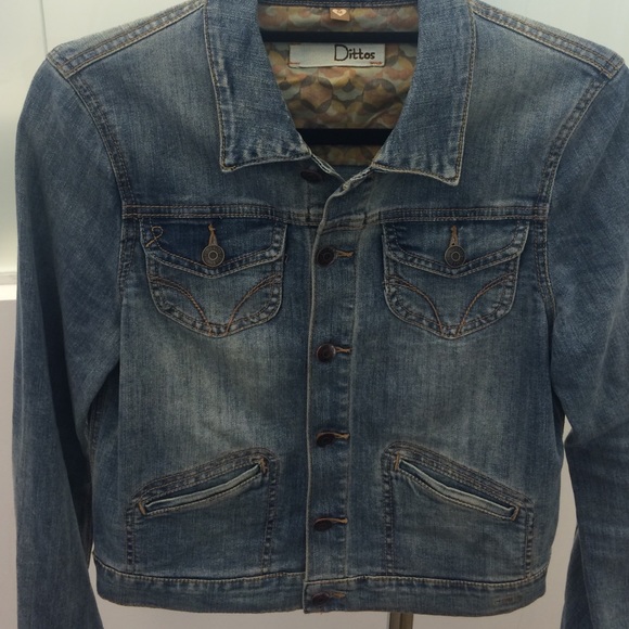 Dittos Medium Wash Denim Jacket - Picture 4 of 4