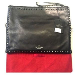 New w tags Valentino Rockstud Black Leather Clutch