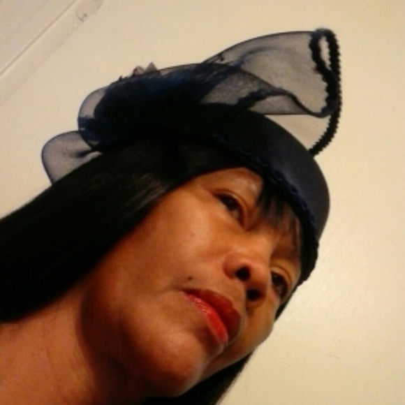 Hat - Picture 3 of 3